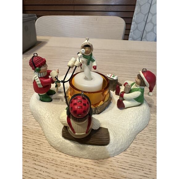 VTG Hallmark 2003 “Waiting for Santa” Christmas Tea Light Holder Kids Ornaments - Picture 2 of 6